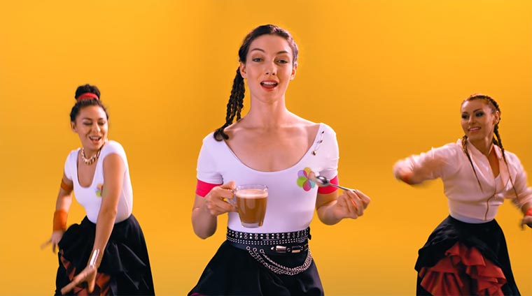 Danse au Lait! Gewinn eine Reise nach Paris im Wert von 500 Euro TASSIMO_au-lait_02 