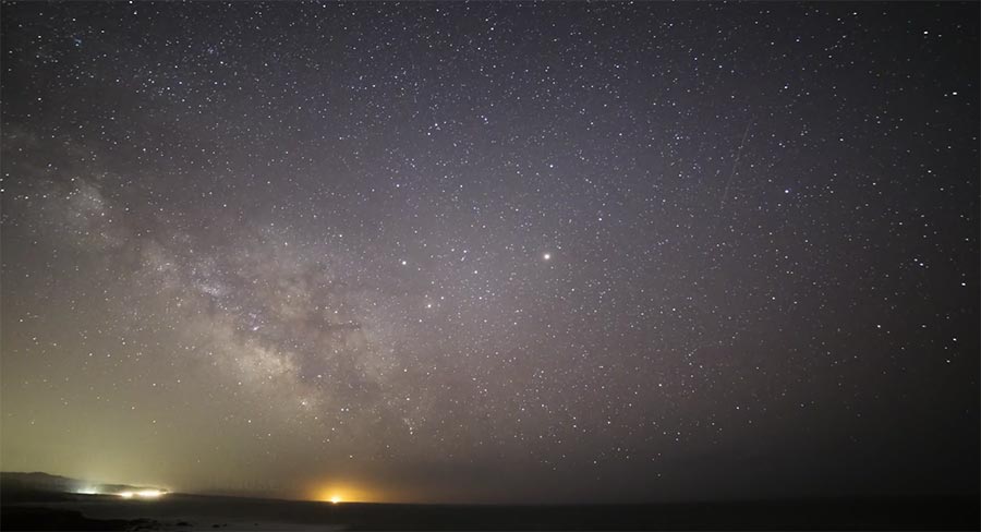 So viel schöner ist der Nachthimmel auf dem Land lost-in-light 