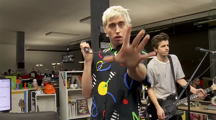 Bilderbuchs grottigster Auftritt bilderbuch-maschin-worst-gig-ever 