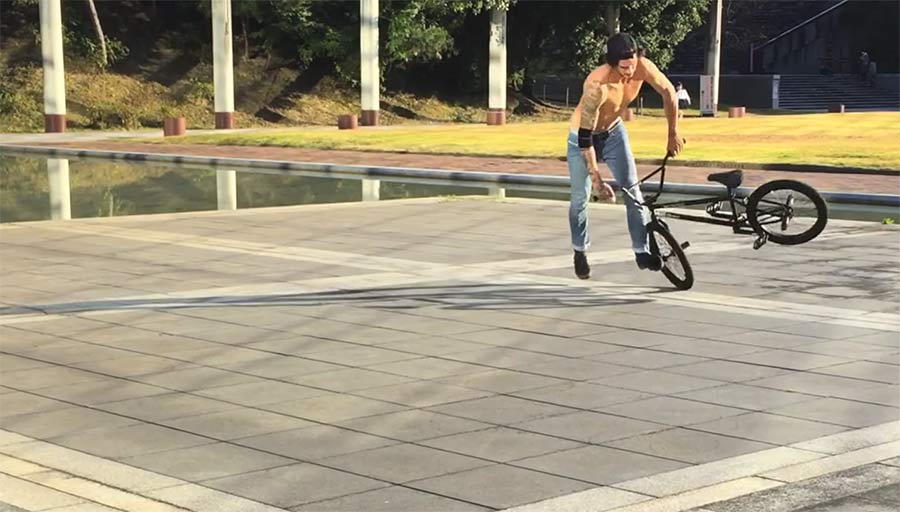 BMX: Flatland-Tricks von Matthias Dandois