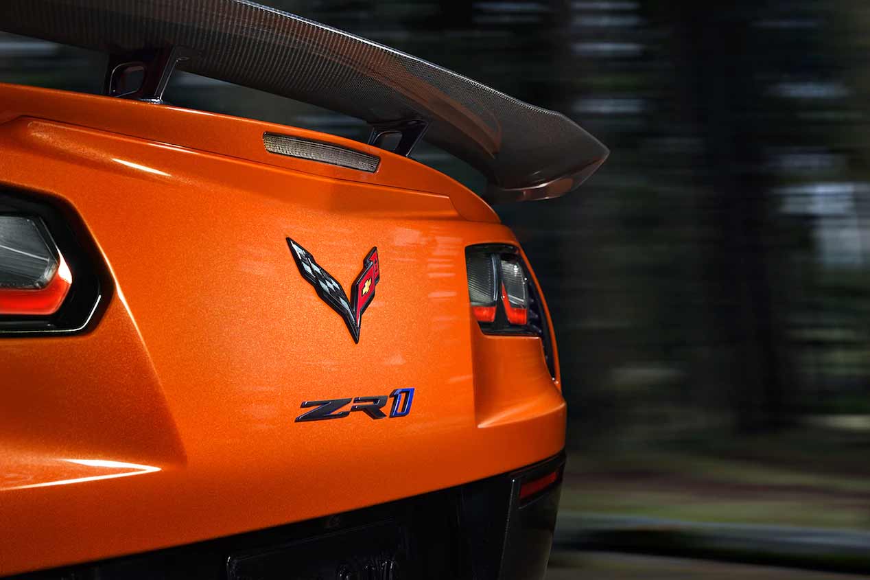 2019 Chevy Corvette ZR1 2019-Chevy-Corvette-ZR1_06 