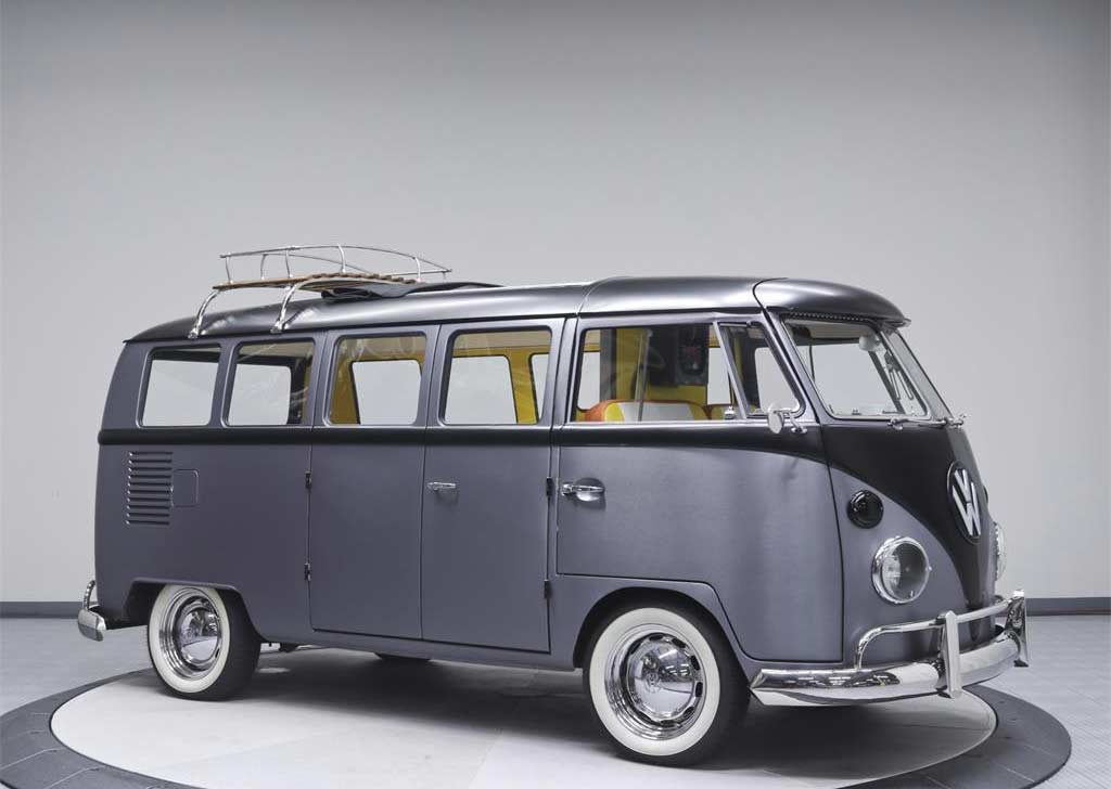 Dieser coole VW T1-Bulli fährt zurück in die Zukunft Back-To-The-Future-VW-T1-Bulli_12 