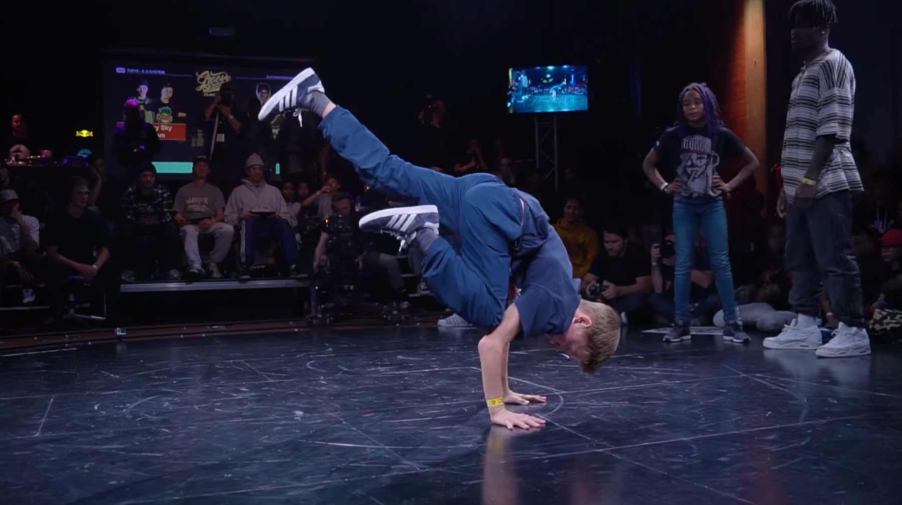 12-Jähriger B-Boy breakt alles in Grund und Boden bboy-grom-breakdancing 