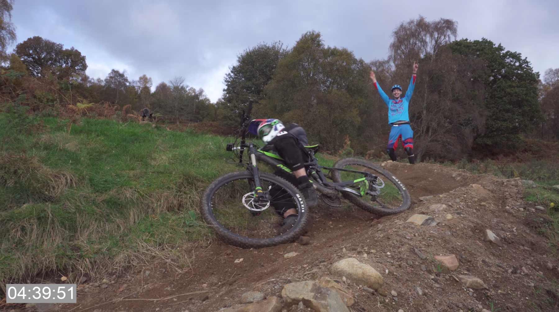 Mike Boyd lernt Downhill-Mountainbiking