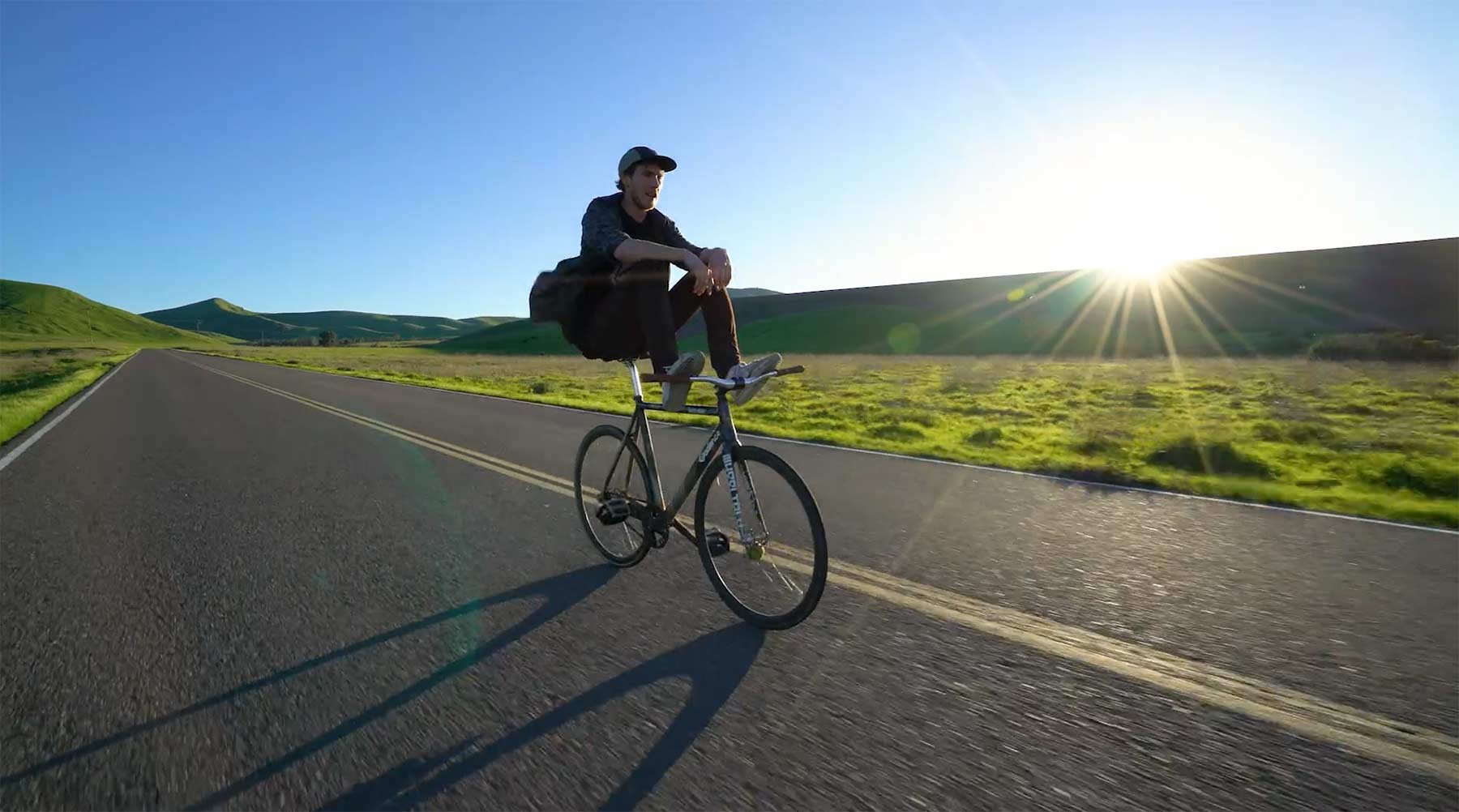 Eine entspannte Runde Radfahren the-green-video-bike-MASH 