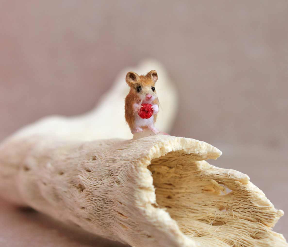 Die süßen Mini-Tierchen von Katie Doka Mezei Katie-Doka-Mezei-ooakminiatures_07 