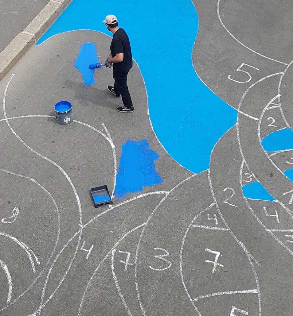 18.000 Quadratmeter großes 3D-Loch im Boden Stream-street-art-1010_02 