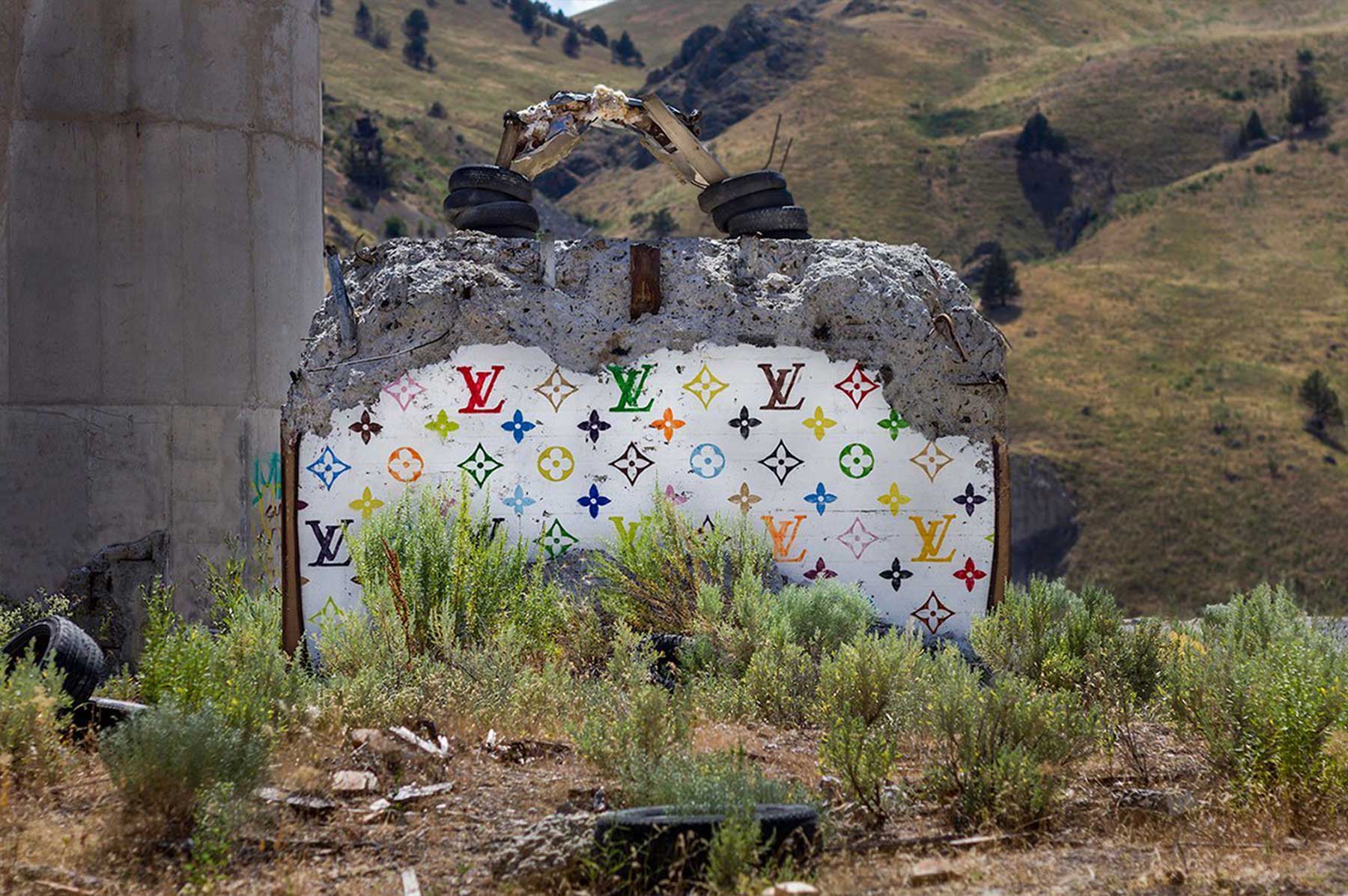 Designer-Handtaschen aus Ruinen Trashbird-Valley-Of-Secret-Values_03 