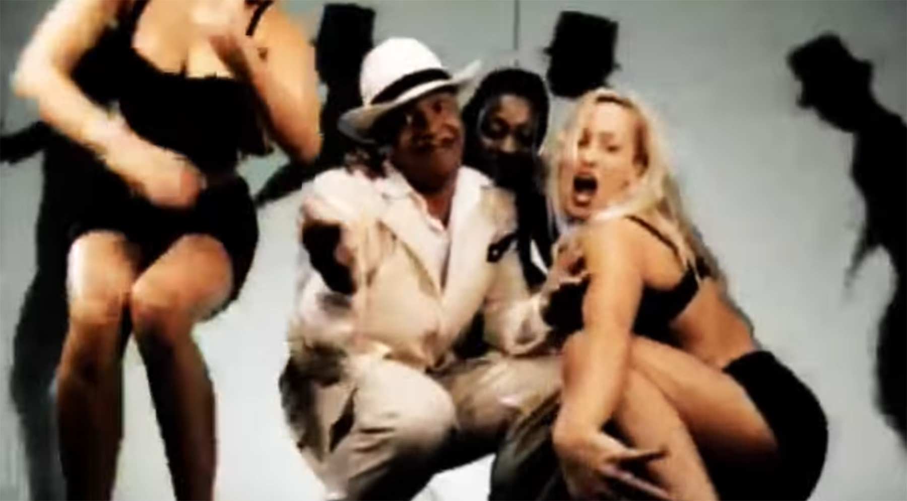 Mashup: Lou Bega x Green Day dj-cummerbund-holiday-no-5 