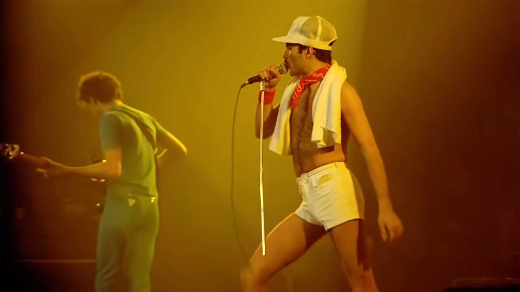 Queen x Nelly – Another One’s Hot In Herre