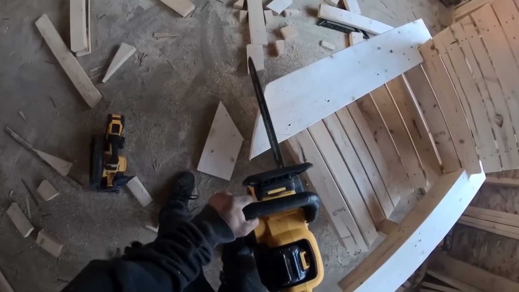 In 15 Minuten einen Holzstuhl bauen