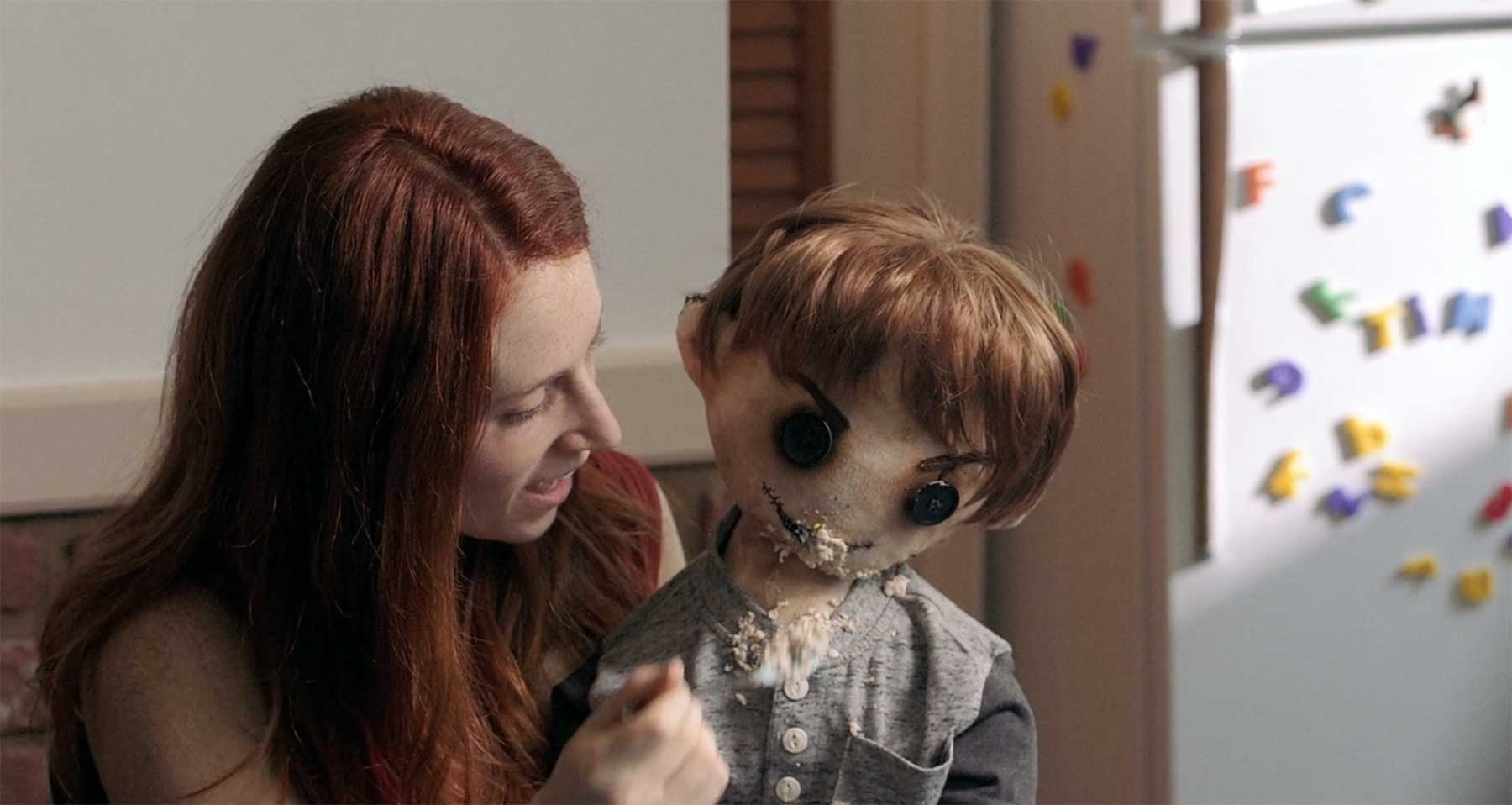 Puppe als Ersatz für das verstorbene Kind the-dollmaker-kurzfilm 