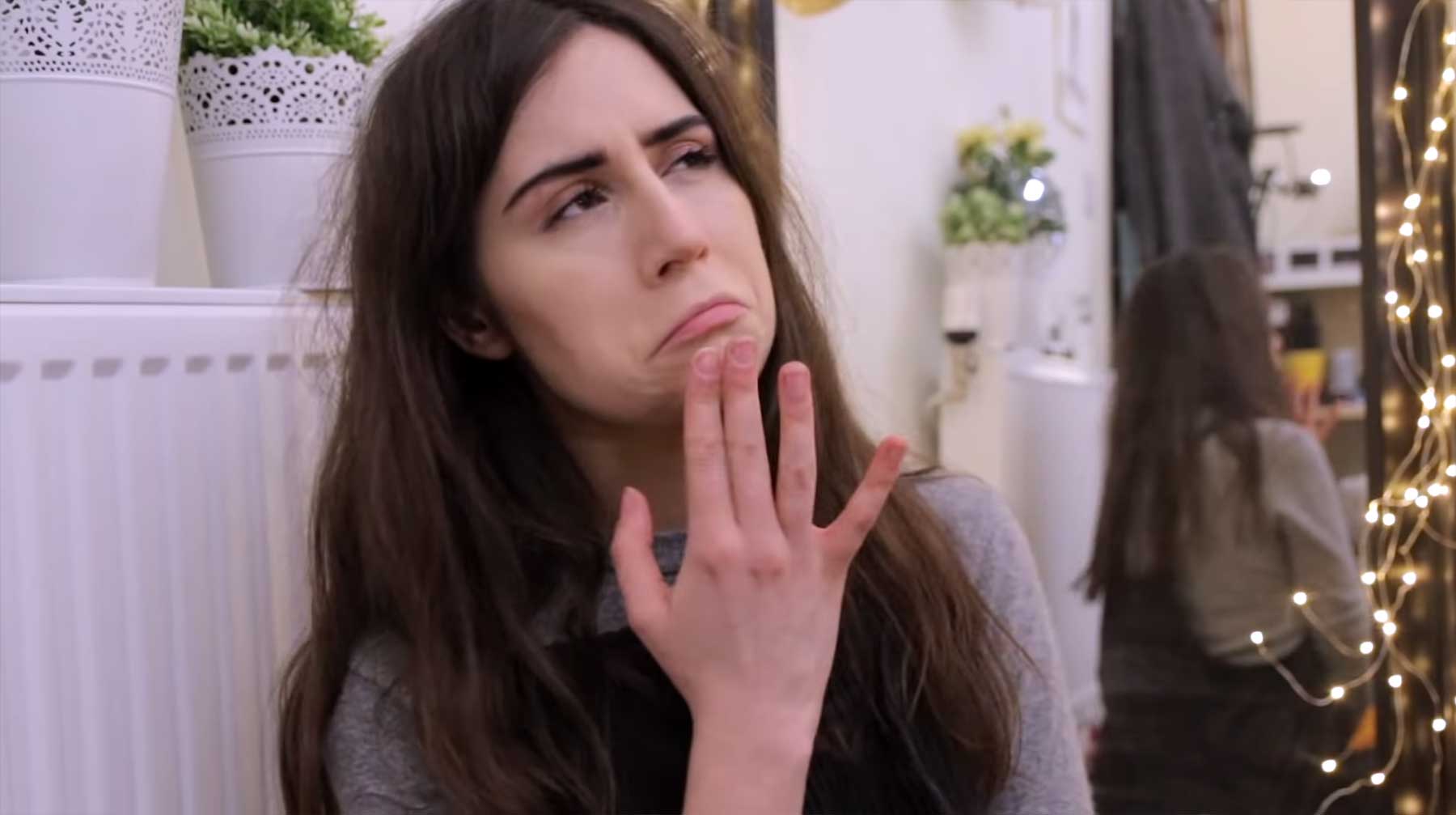 dodie hat einen ganzen Song in ihren YouTube-Videos versteckt