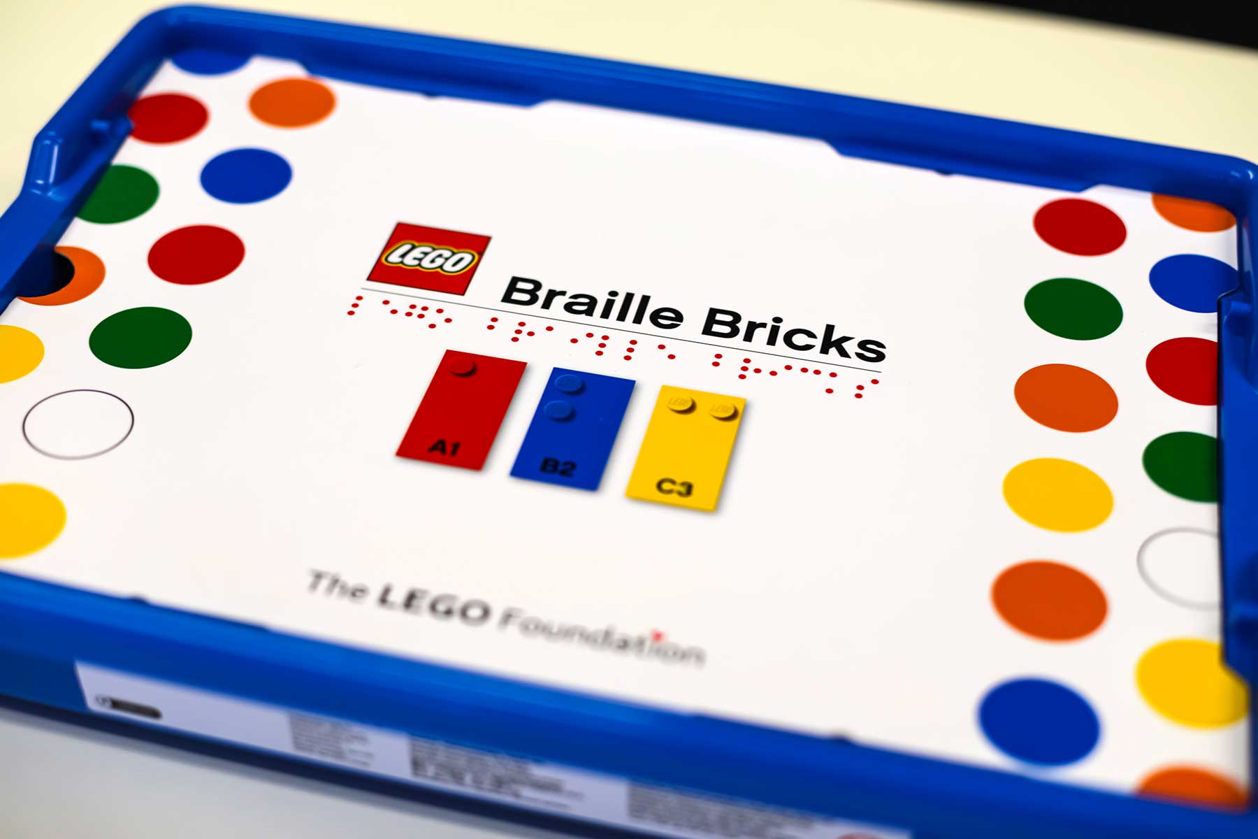 LEGO-Steine mit Blindenschrift LEGO-braille-bricks-sets-blindenschrift_02 