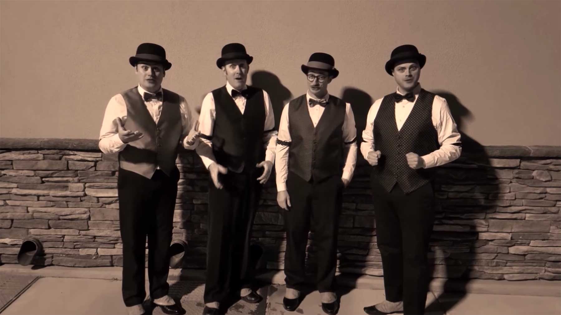 Barbershop-Quartett singt „Baby Got Back“