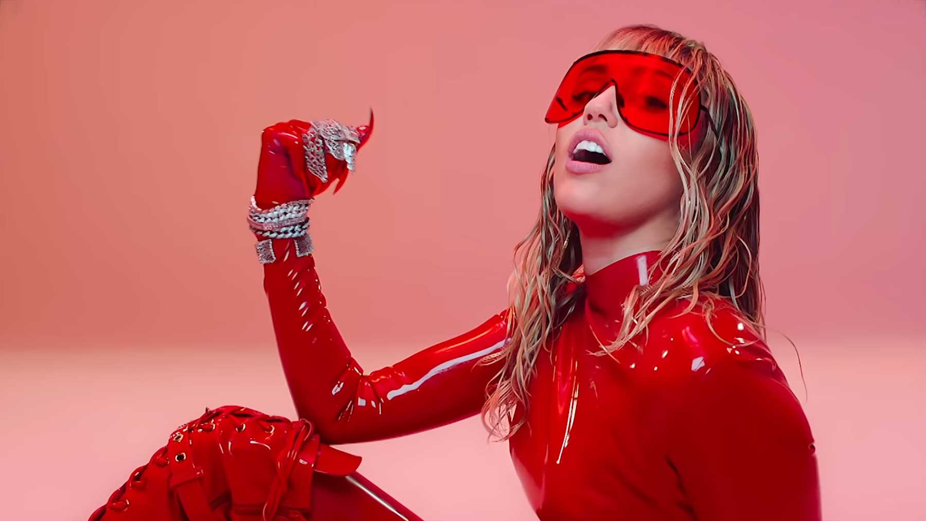 Don’t fuck with us! – Analyse zu Miley Cyrus‘ neuem Musikvideo