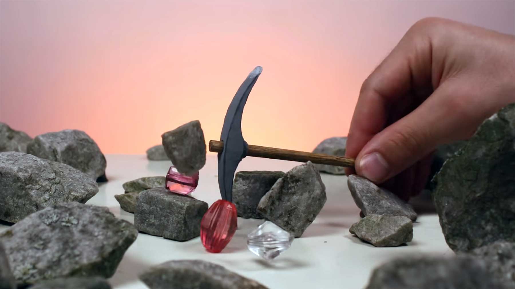 Guldies-Stopmotion: „How to make Jewelry“