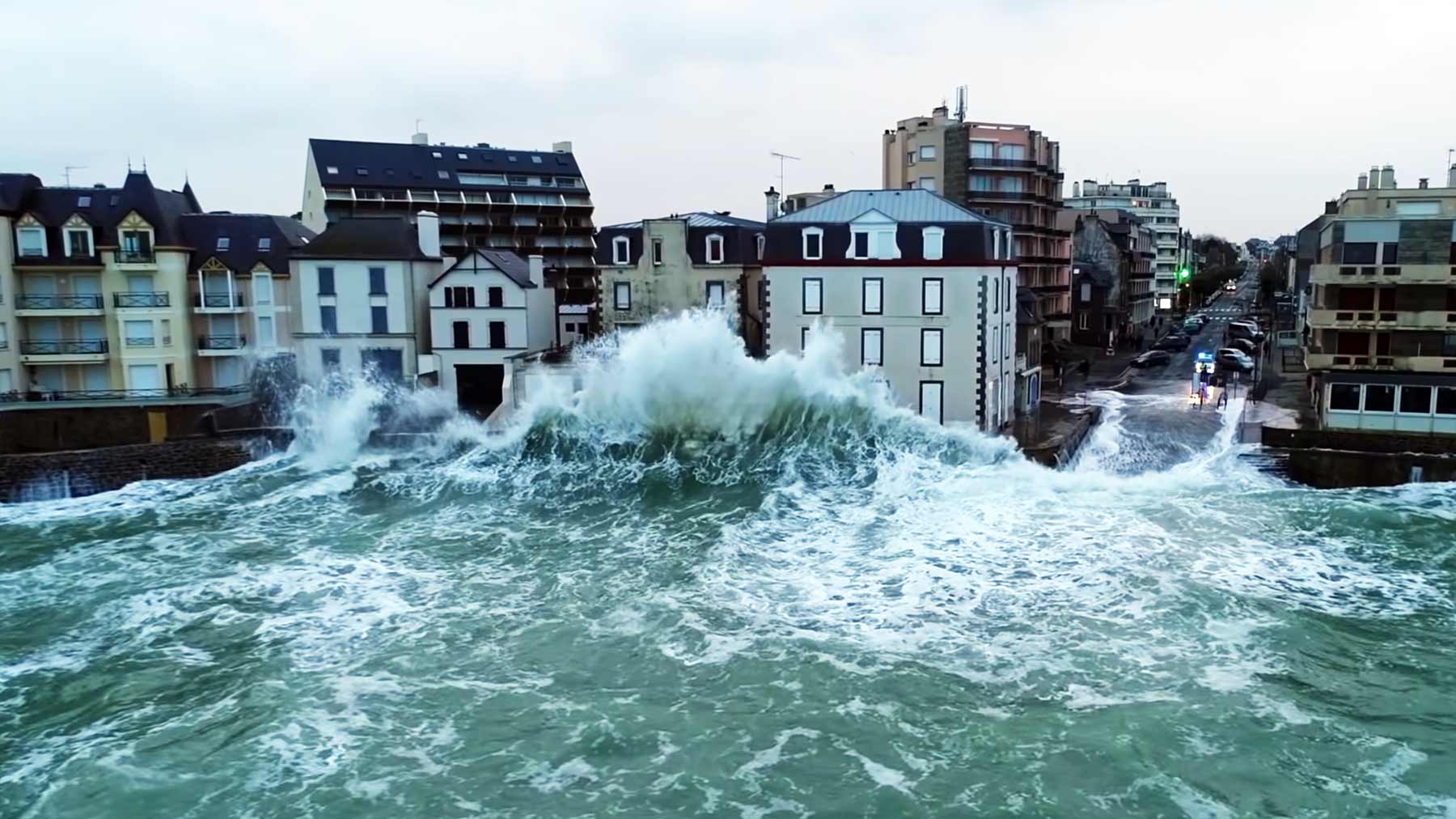 Die Schönheit der Saint-Malo’schen Küstenwellen