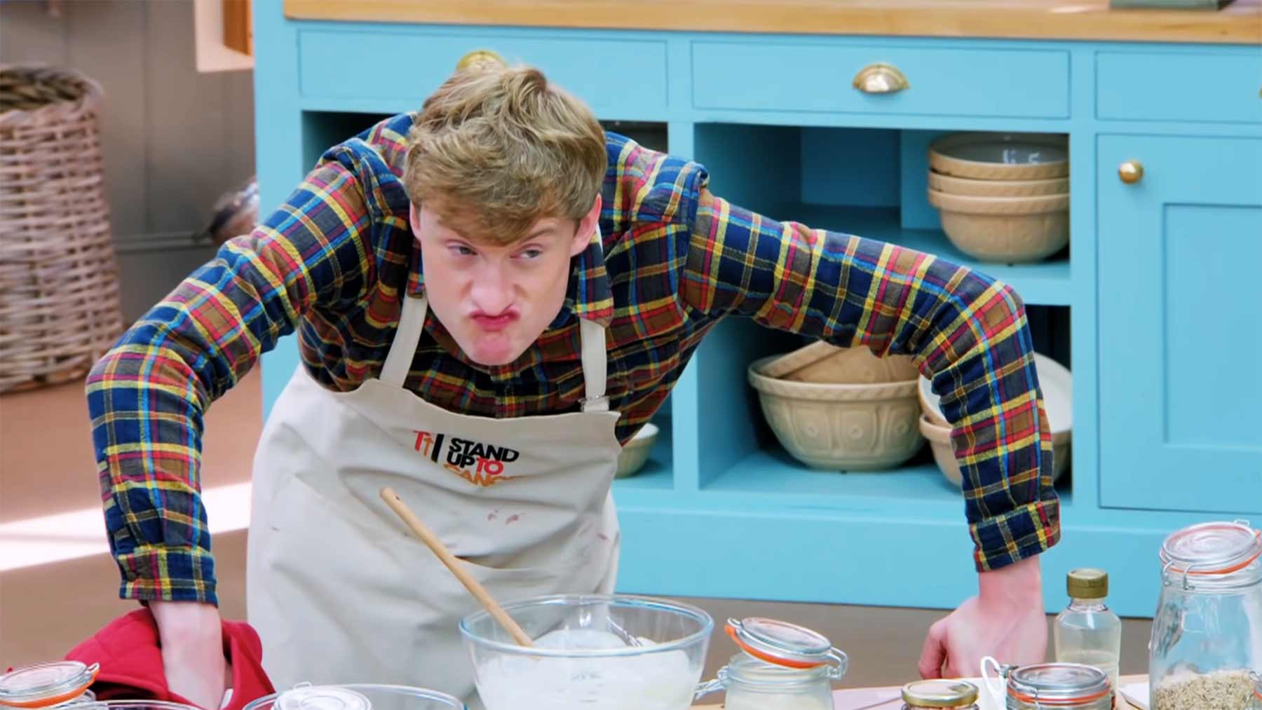 Comedian James Acaster bei „The Great British Bake Off“