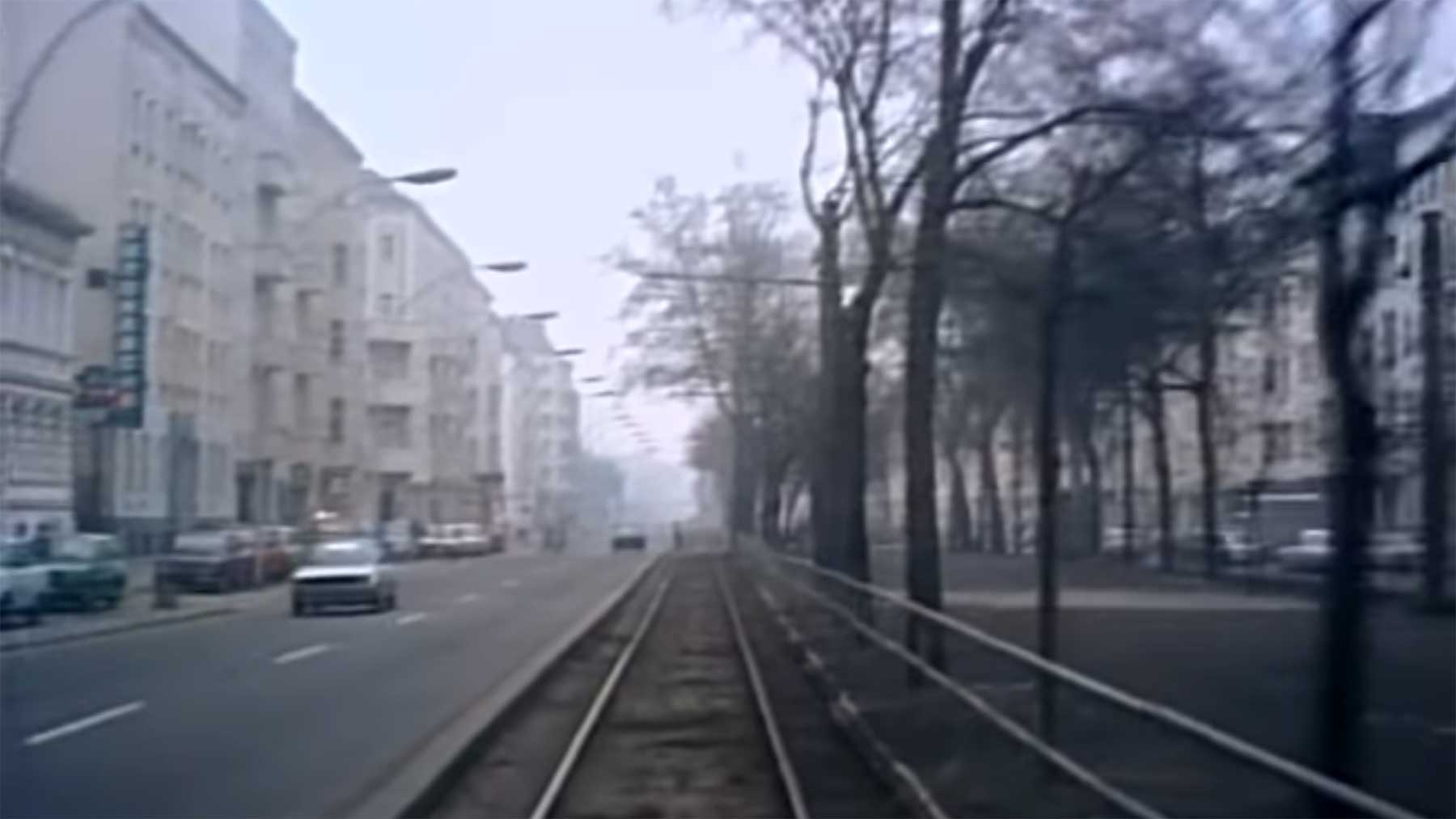 Tram-Fahrt durch das Ostberlin von 1990