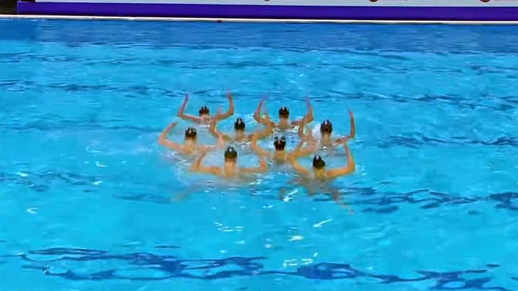 Coole Roboter-Choreografie im Synchronschwimmen
