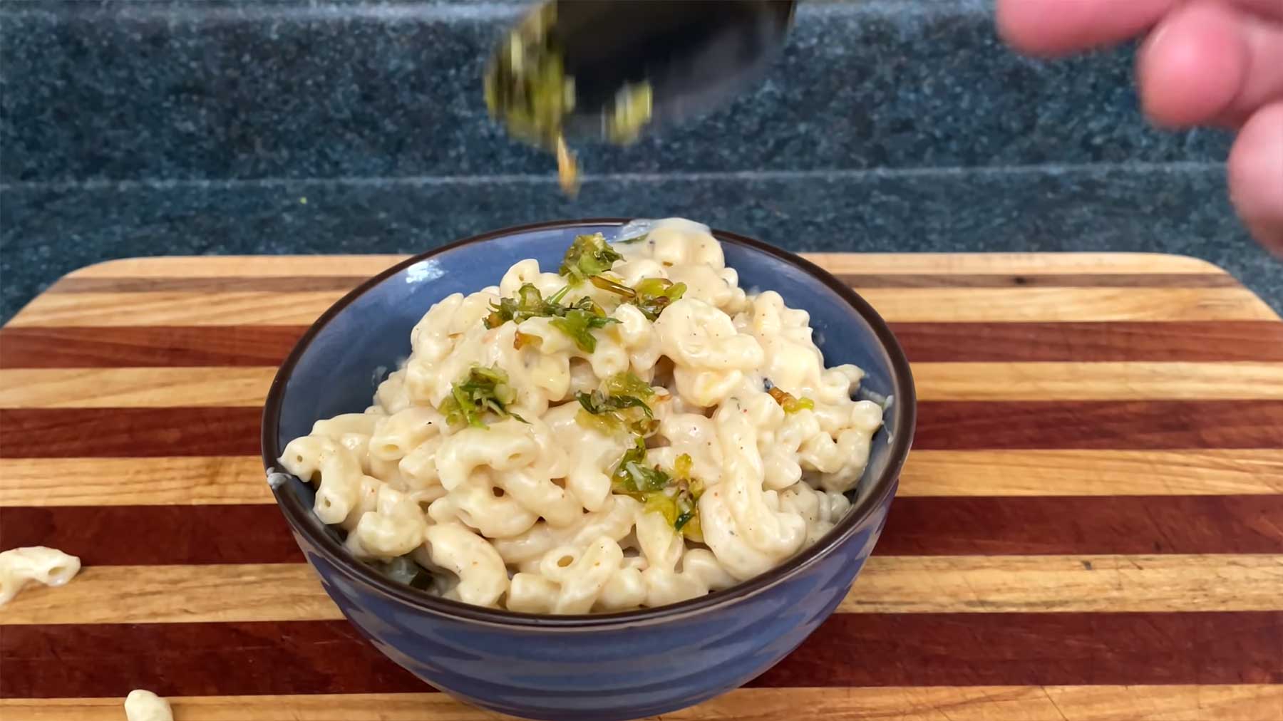 You Suck at Cooking: Creamy Macaroni and Cheese (Episode 133)