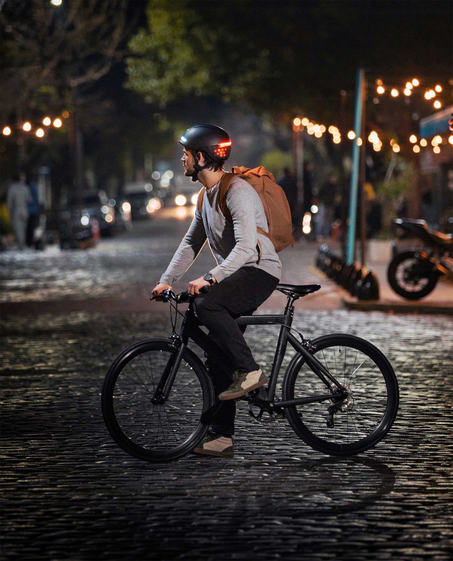 Smarter Fahrradhelm mit Abbiege-Lichtern: "FARO" FARO-smarter-Fahrradhelm_03 