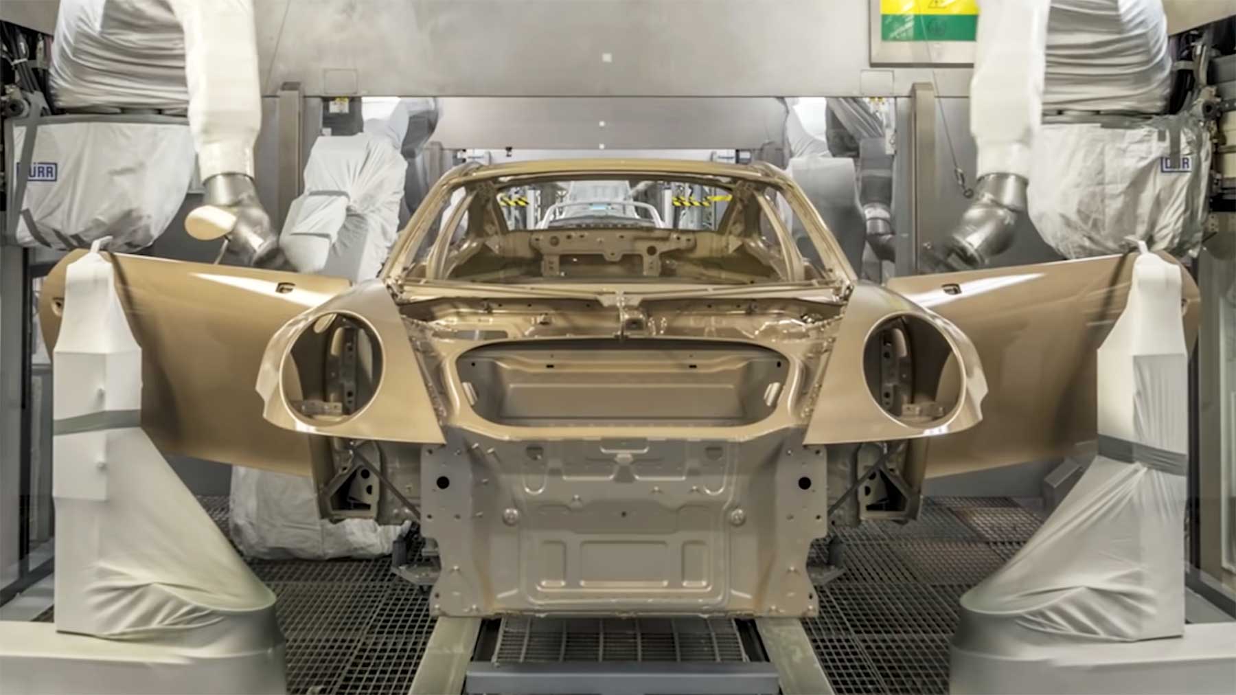 Timelapse: Fertigung eines Porsche 911 GT3