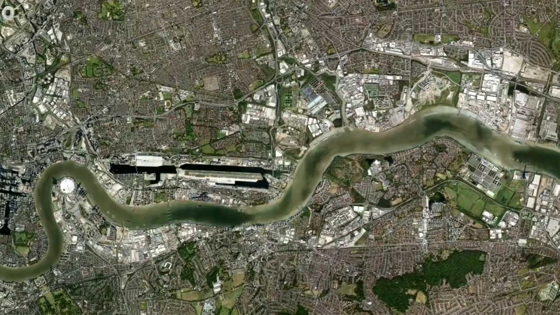 Warum gibt es keine Brücken in Ost-London?