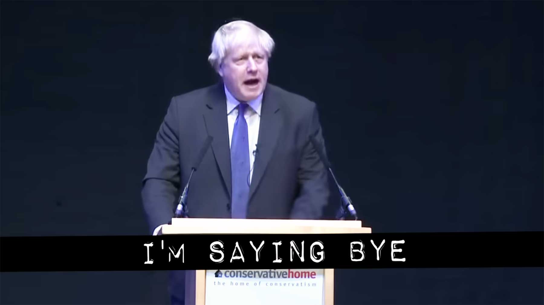 Boris Johnson singt „Bye Bye Bye“ von *NSYNC