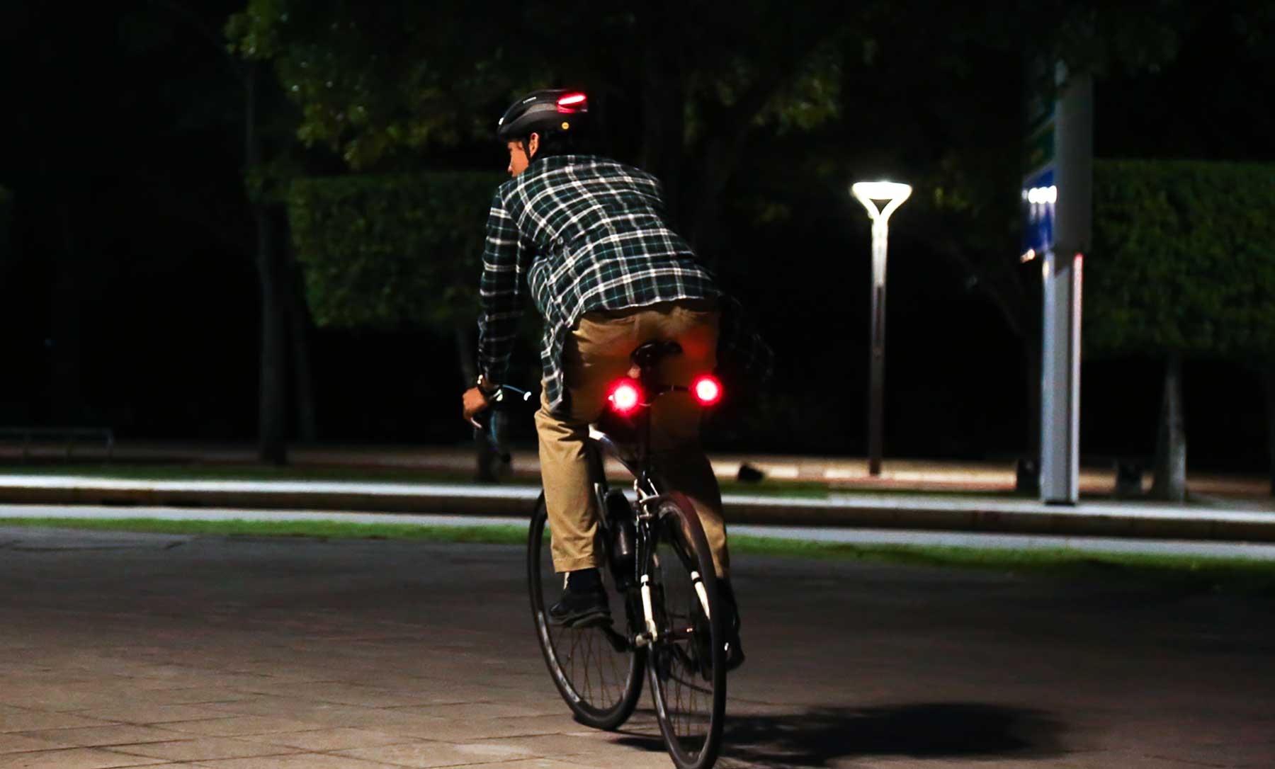 Blinker & Bremslichter für das Fahrrad: Lumos Firefly