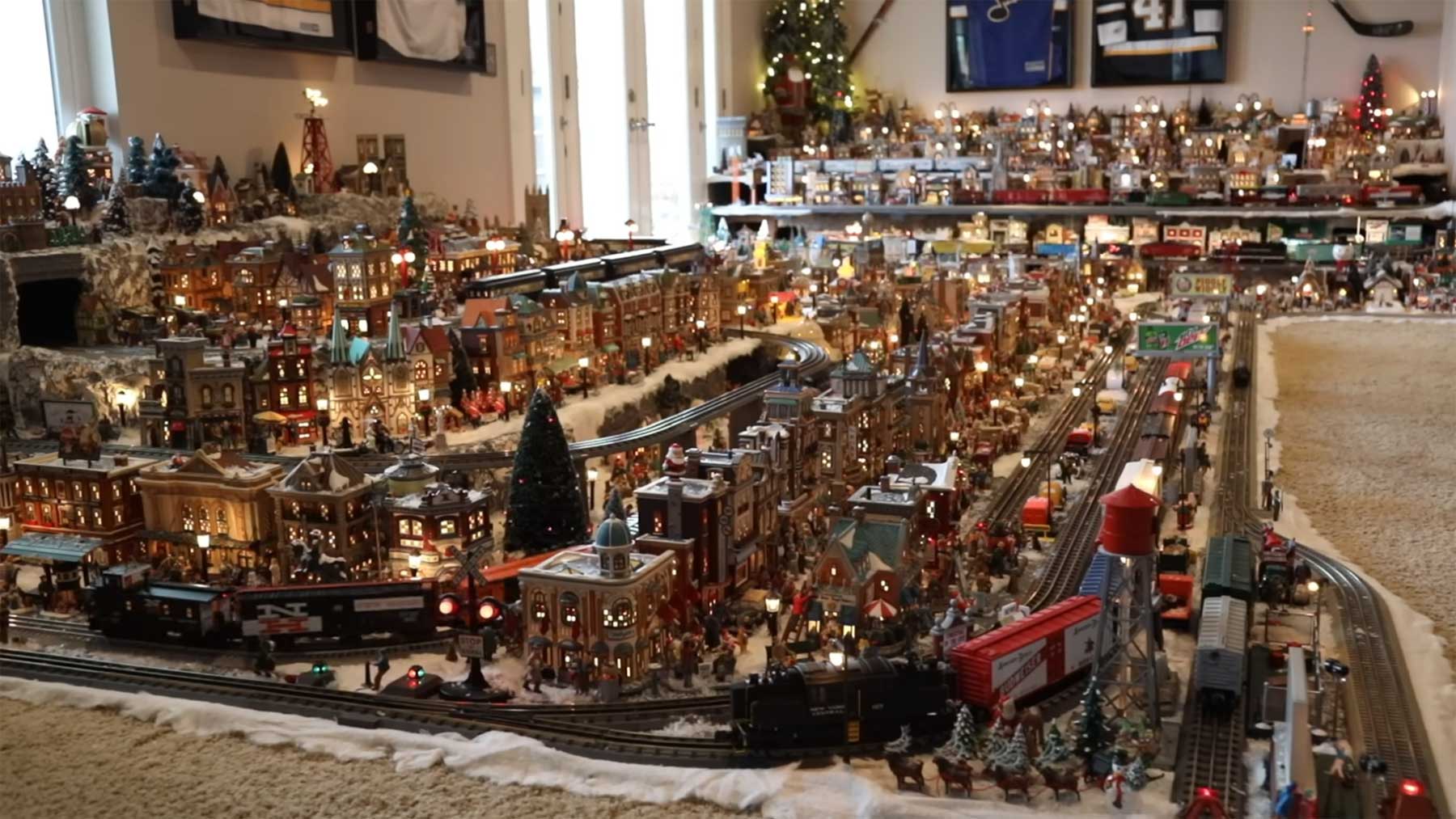 Modellbau: Aufbau eines großen Weihnachts-Dorfes
