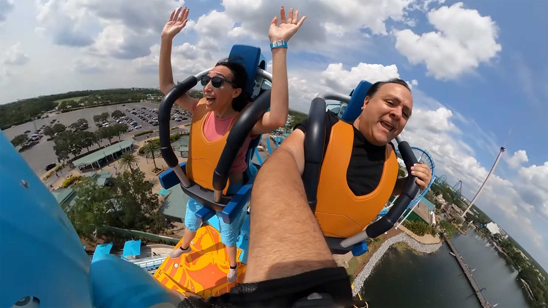 Pipeline in Orlando ist die erste Achterbahn, in der man stehend fährt stehend-in-achterbahn-pipeline-orlando 