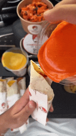 GIFparade LII GIFparade-52_19 