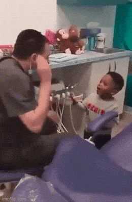 GIFparade LIV GP54_25 