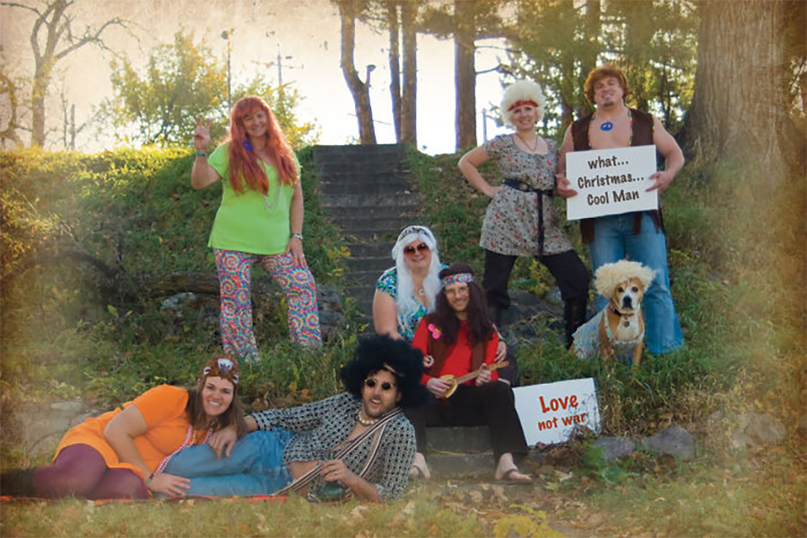 Familie macht jährlich eine lustige Weihnachtskarte Avery-Nubson-familien-weihnachtskarte_2011 