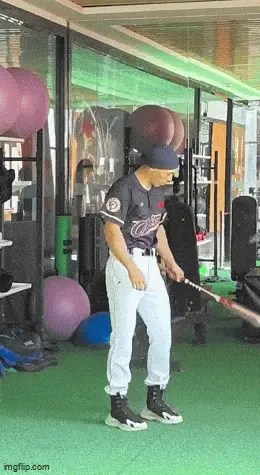 GIFparade LXIX BP69_17 