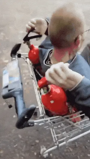 GIFparade LXVI GP66_25 