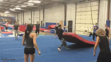 GIFparade LXXI BP71_27 