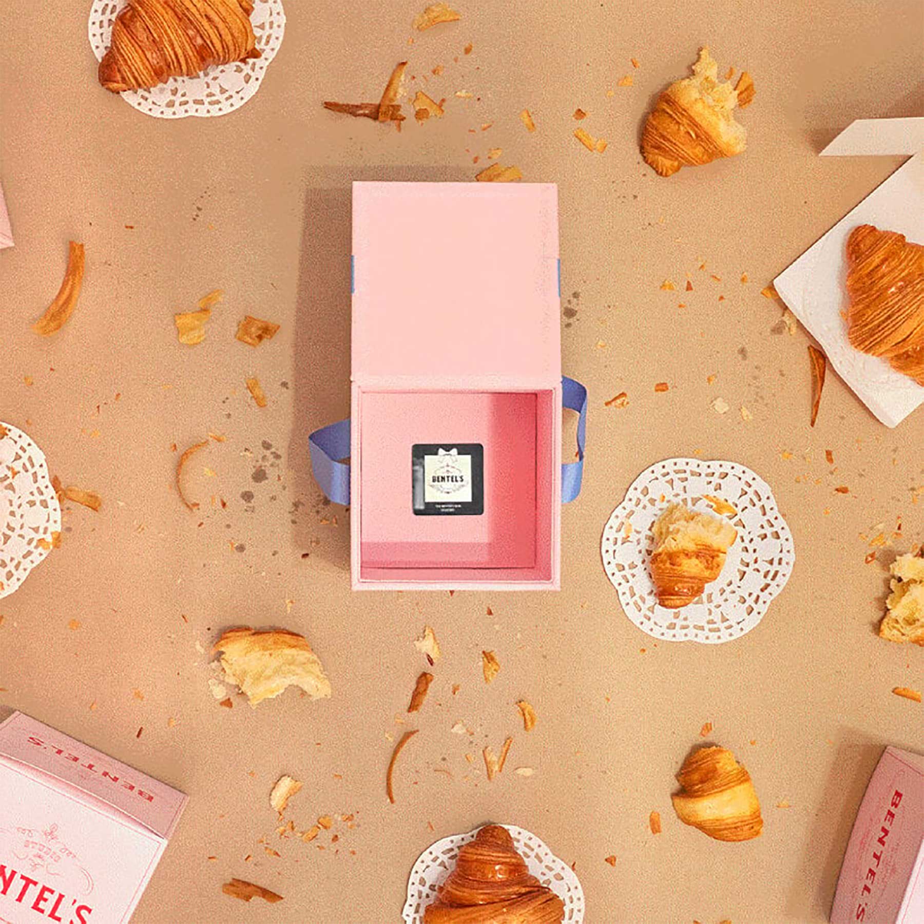 Box aus "The Grand Budapest Hotel" als Handtasche Bentels-ledertasche-grand-budapest-hotel-03 