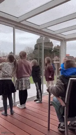 GIFparade LXXIX GP79_23 