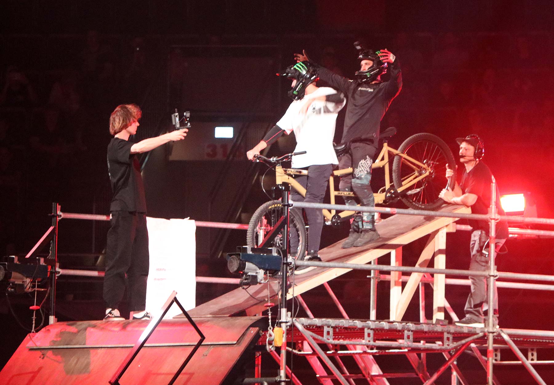 Masters of Dirt: Erfahrungsbericht & "Freestyle Showdown Tour 2025" in 6 deutschen Städten Masters-of-Dirt-2024-Dortmund-30 