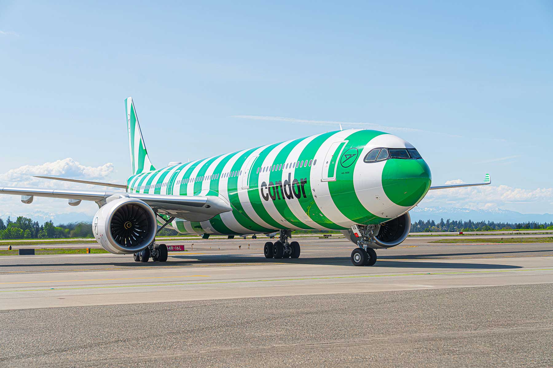 Auswirkungen globaler Ereignisse auf die Flugoperationen und Verspätungen von Condor condor-3_unsplash 