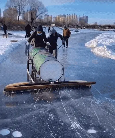 GIFparade CXII GP112_31 