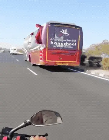 GIFparade CXXV GP125_30 