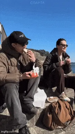 GIFparade CXXIX GP129_24 