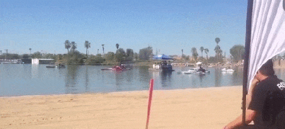 GIFparade CXXXV GP135_14 