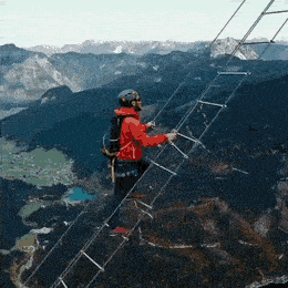 GIFparade CXLVIII GP148_37 