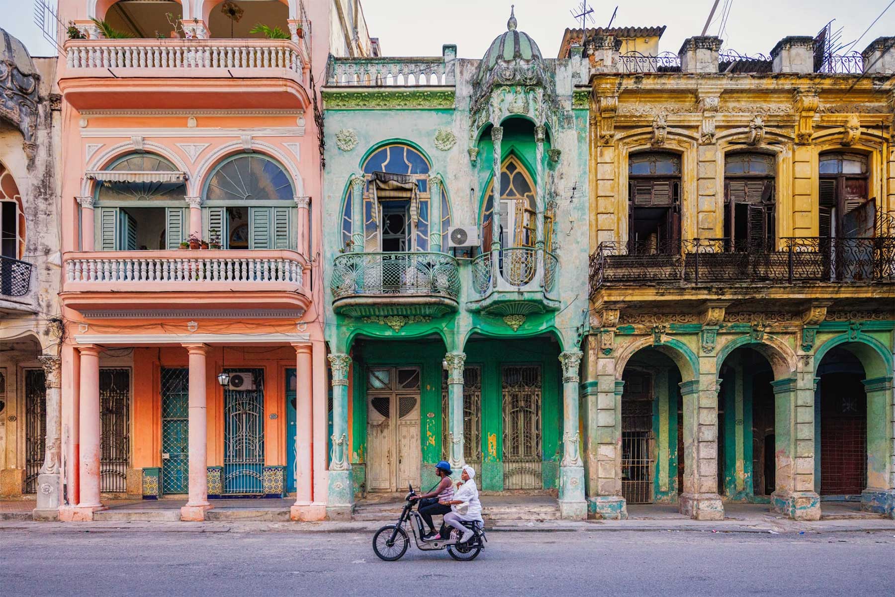 Verlassene Architektur, fotografiert von James Kerwin
