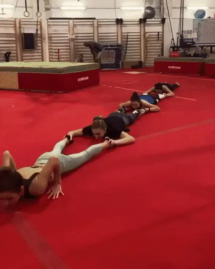 GIFparade CLII GP152_04